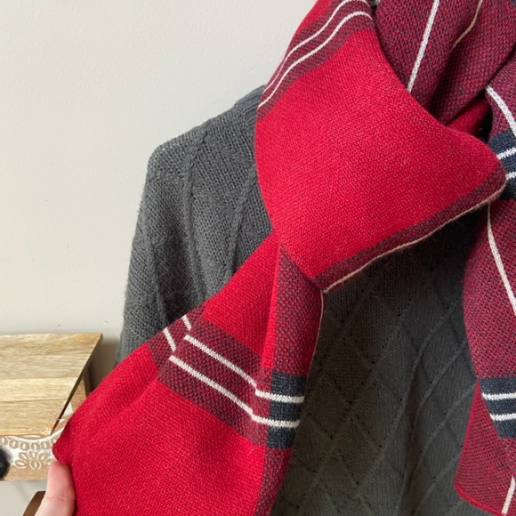 Roots men's scarf - Picture 4 of 4